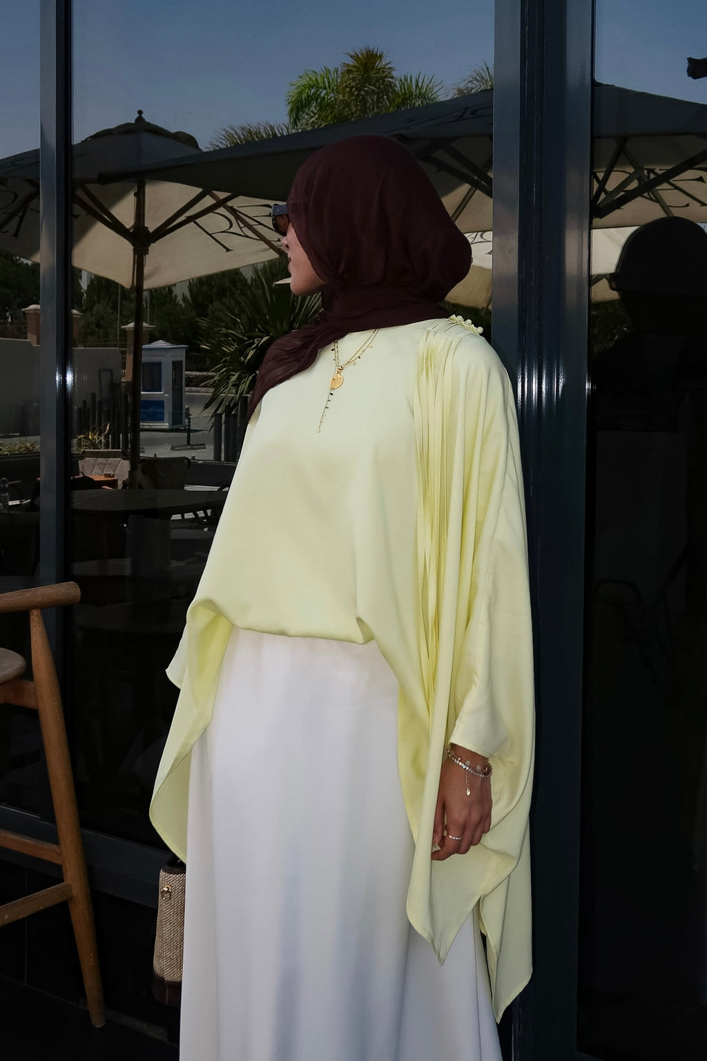 The Chinese Cape in Yellow